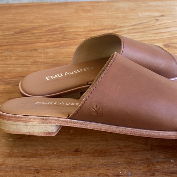 🆕 Emu Australia Leather Minogue Slides - Picture 2 of 9